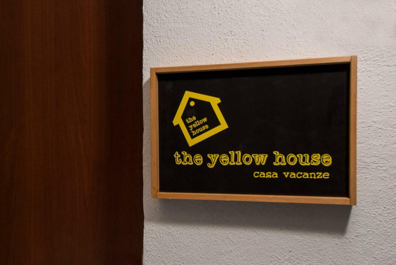 The Yellow House ローマ エクステリア 写真